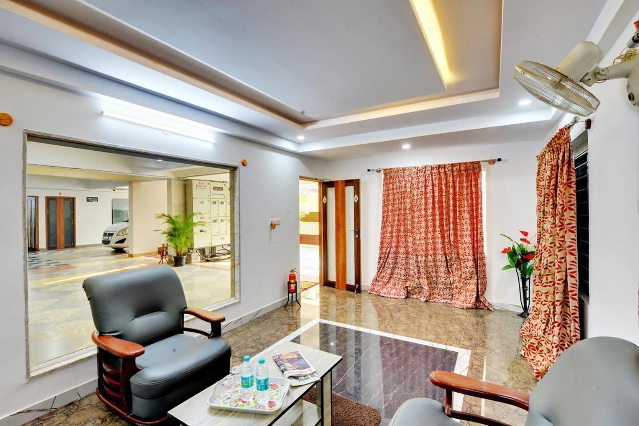 Yahweh Suites Бангалор Экстерьер фото